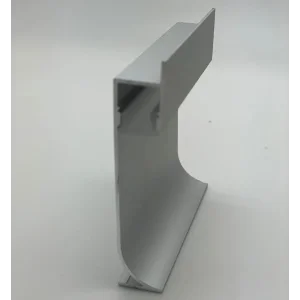 Плинтус с подсветкой алюминиевый ZL 68 серебро матовое 68*12,6*3000 Плинтус с подсветкой алюминиевый ZL 68 серебро матовое 68*12,6*3000